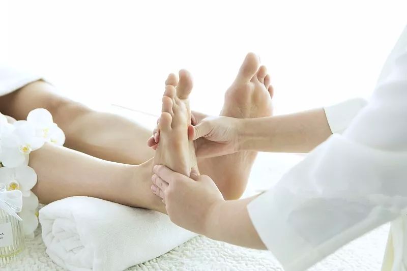 失眠多梦耳鸣按摩穴位,针灸治疗失眠多梦取什么穴位