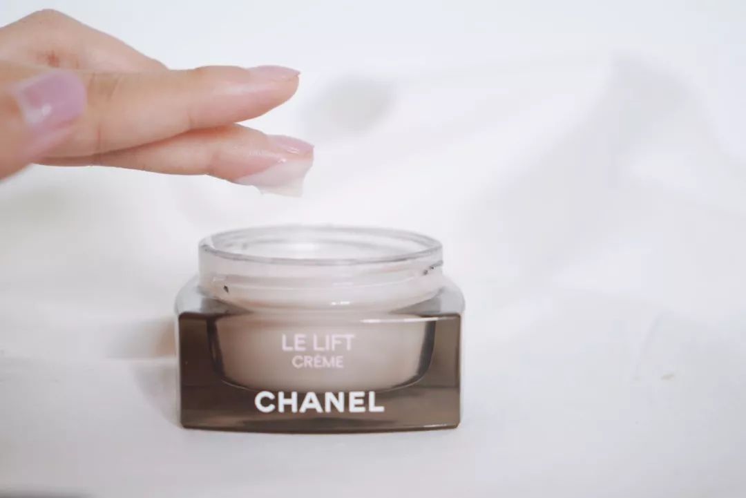 百元以内面霜推荐30岁用,十大平价又好用的面霜