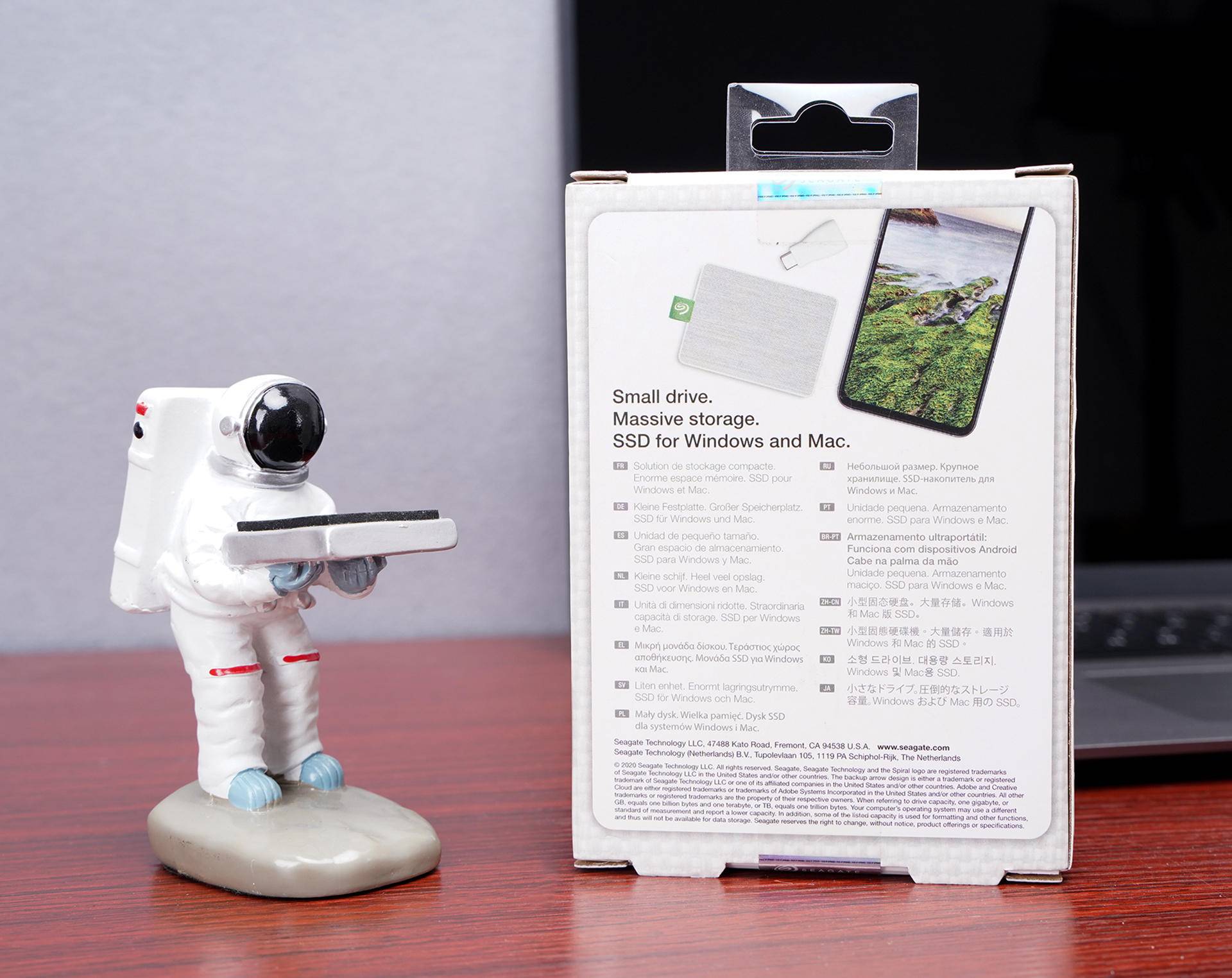 希捷移动硬盘限量版评测,希捷移动固态硬盘测评