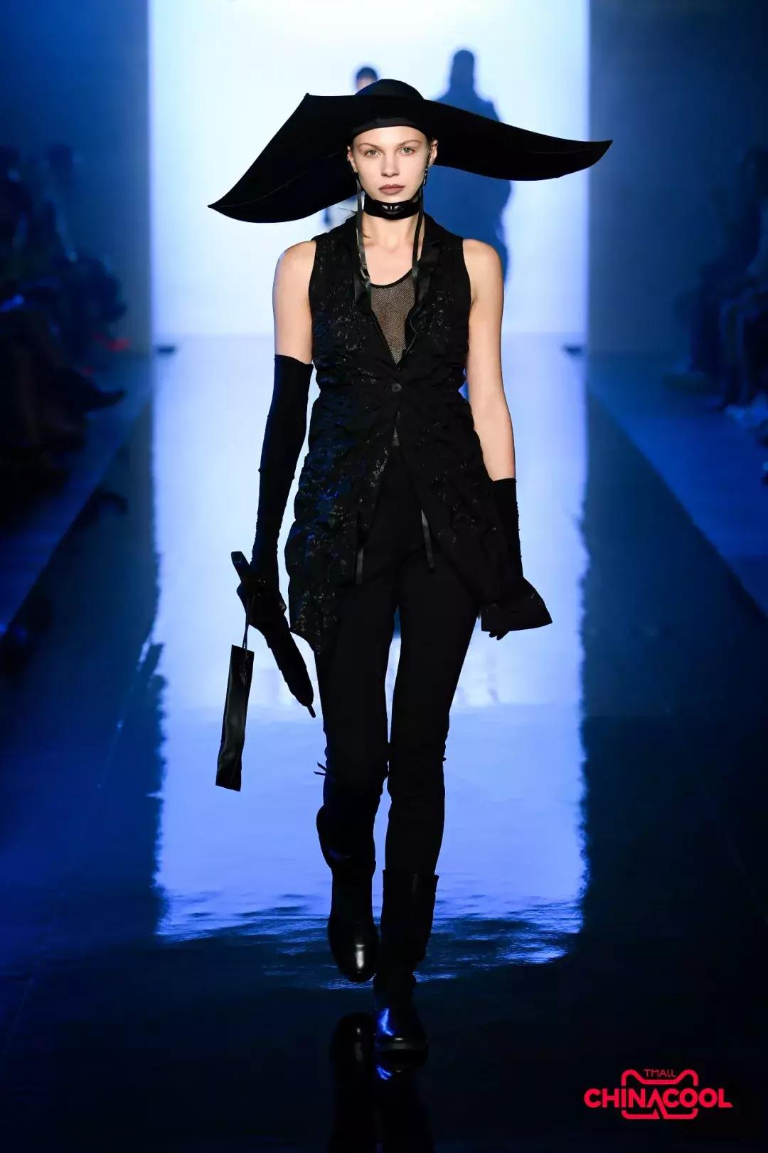 玩转2019上海时装周,玩转时装周t台潮元素