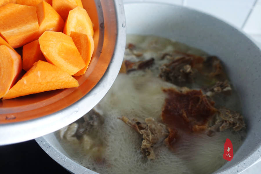 鸭汤怎么做好吃又好喝,黄皮鸭汤7-12岁儿童健脾鸭汤