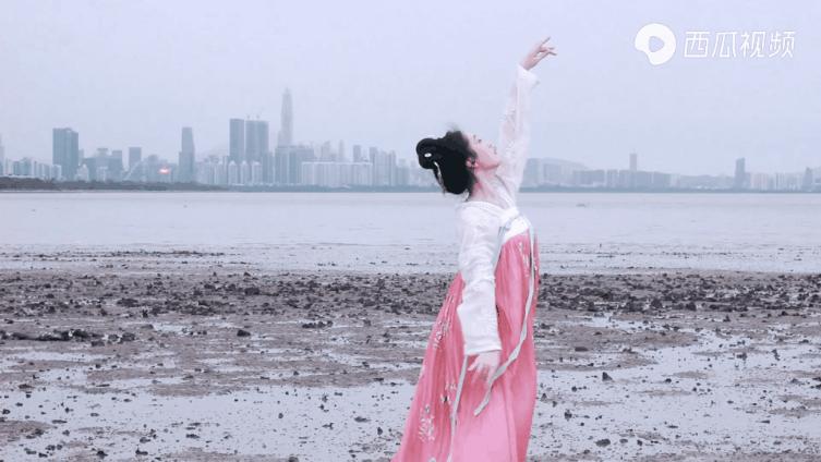 跳首偶像的歌tonight舞蹈,跳偶像的歌