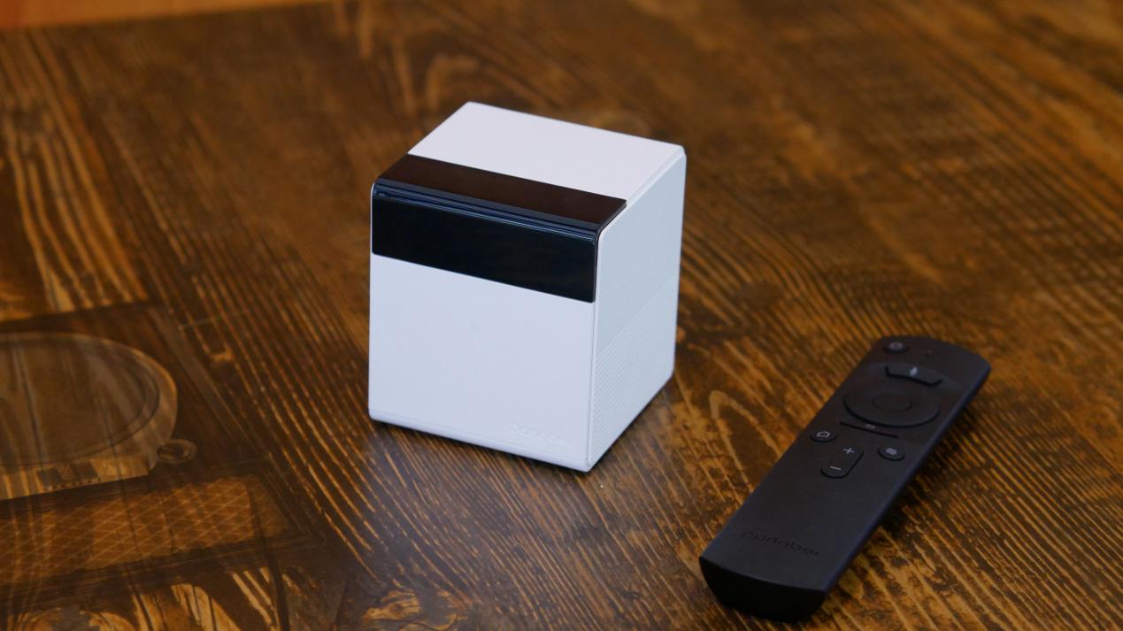 能玩王者荣耀的小怪兽，当贝超级盒子B1开箱评测