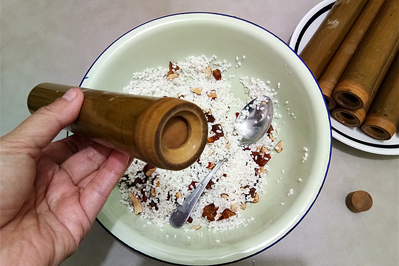 竹筒粽子怎么才软糯,竹筒粽子怎样做才能软糯香甜