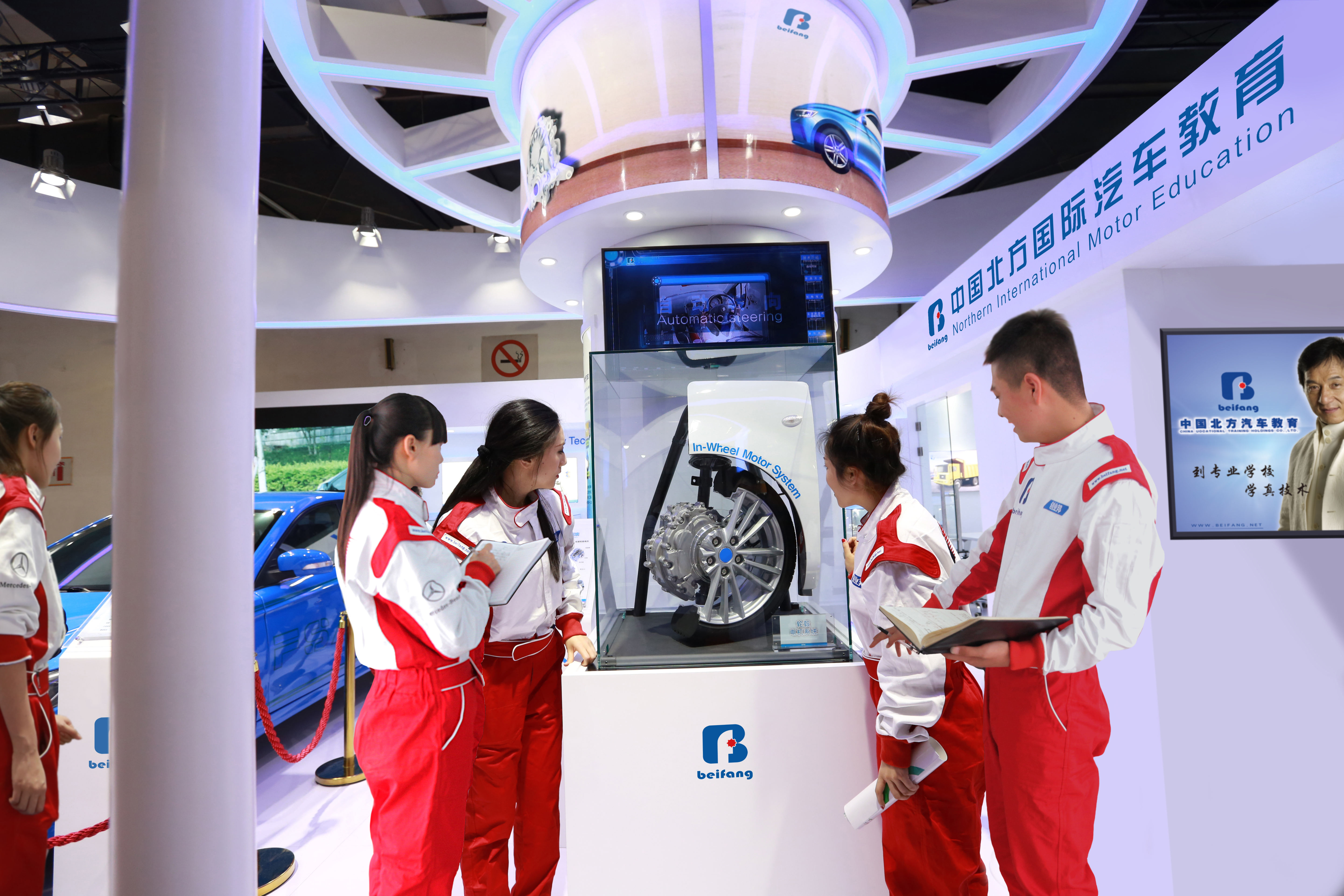 男生学汽修和烹饪哪个有前途,男孩学汽修有前途吗