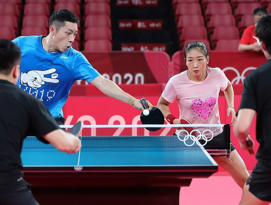 刘国梁孔令辉表情反差,刘国梁马龙表情