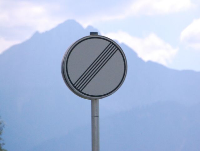 去德国跑无限速高速是什么感受？