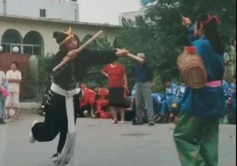 遗世承美|山海合鸣,城阙岿然——营口津式高跷