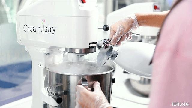 星巴克卖点心,星巴克卖新品