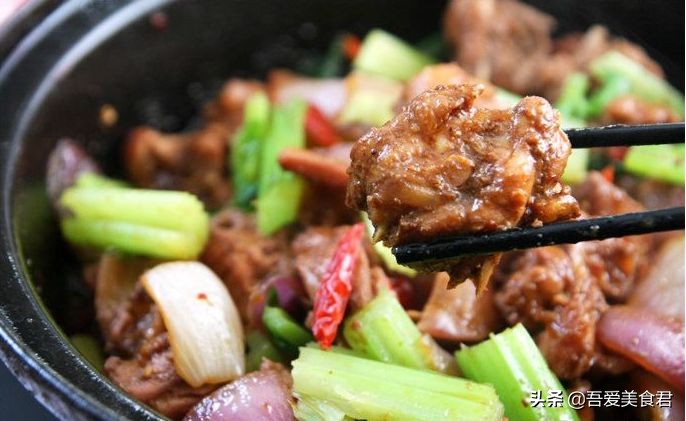 重庆烧鸡公和鸡公煲有什么区别,烧鸡公同城送