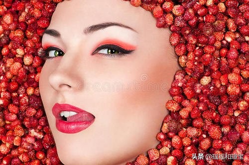 这5种坏习惯很多人常做,哪些坏习惯会使嘴唇变厚