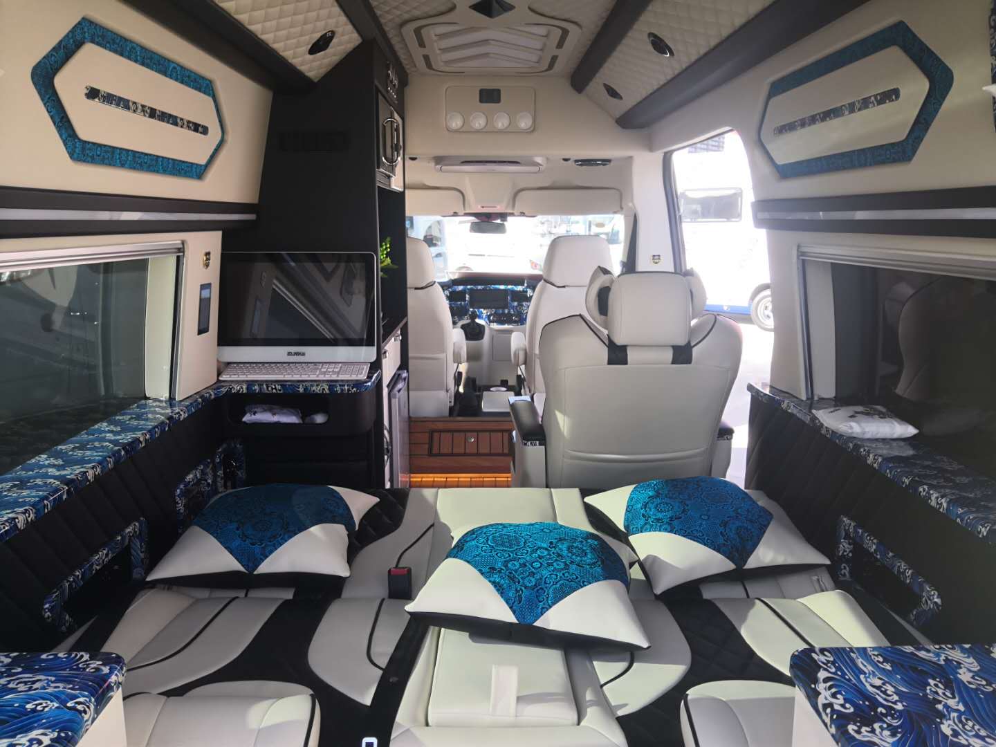 商务车成功人士,成功人士豪华商务车