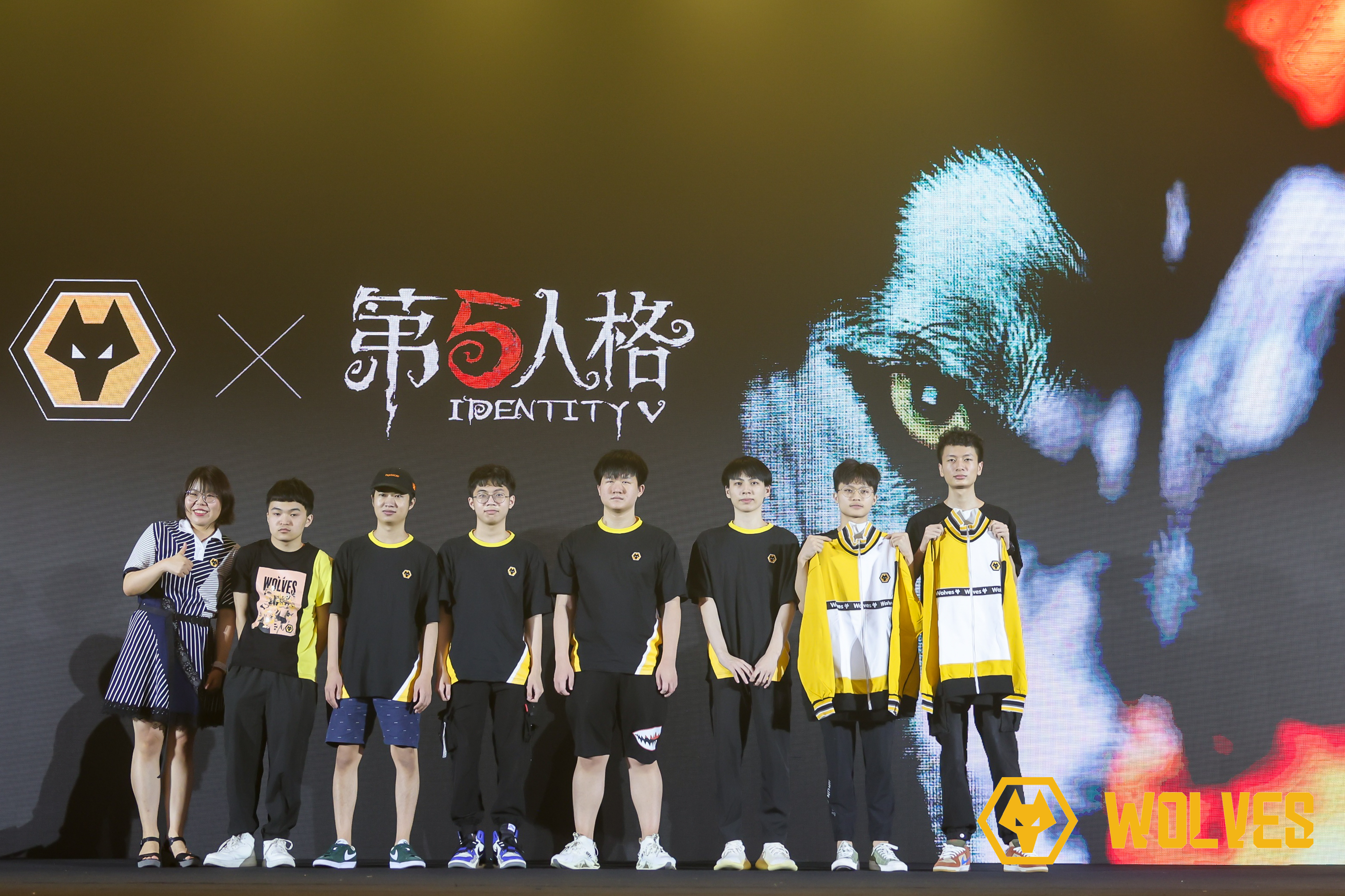 当观赛变成狂欢！深圳狼迷之夜收官日圆满举行