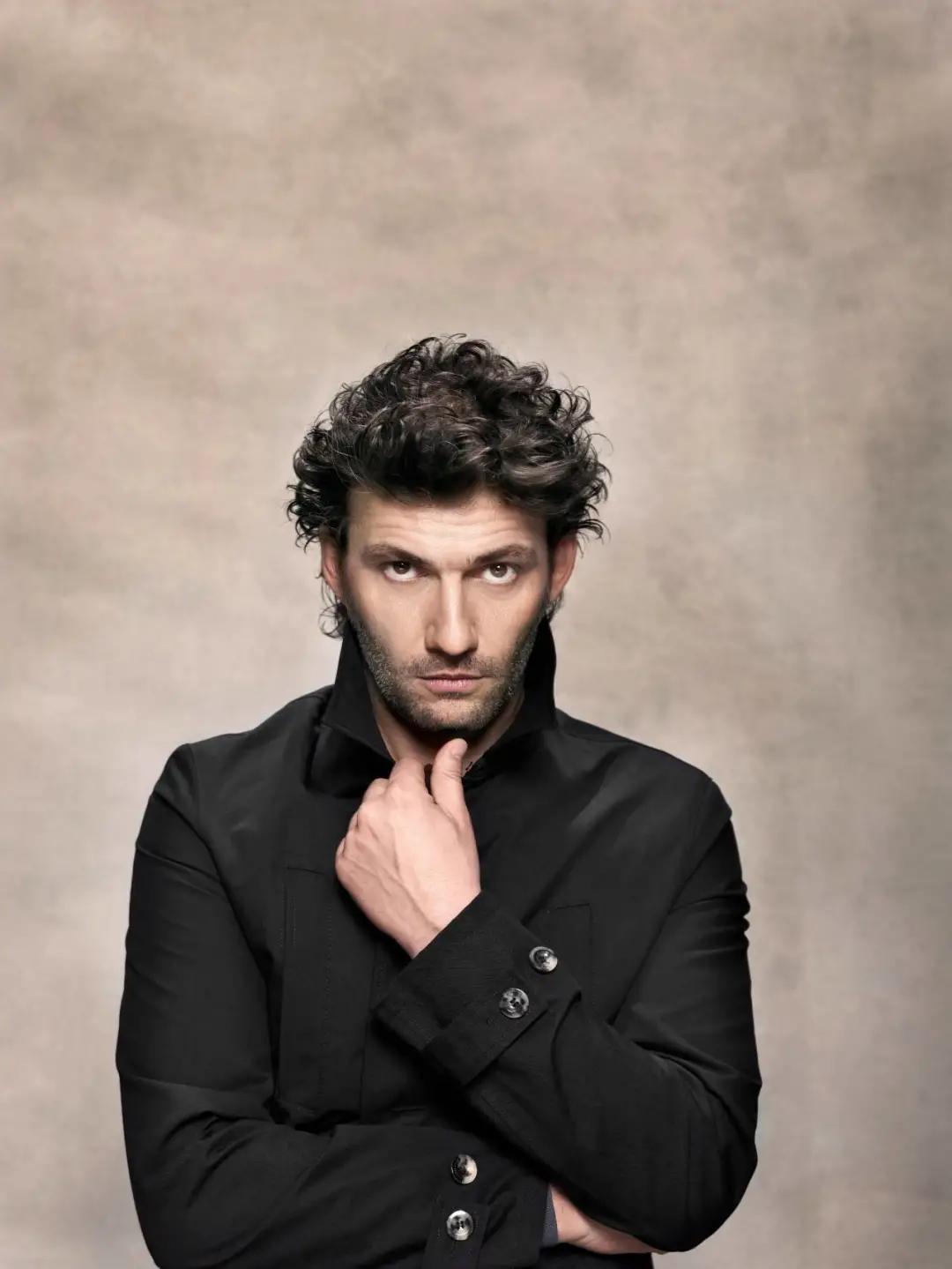 轻松周六,轻松周末歌曲