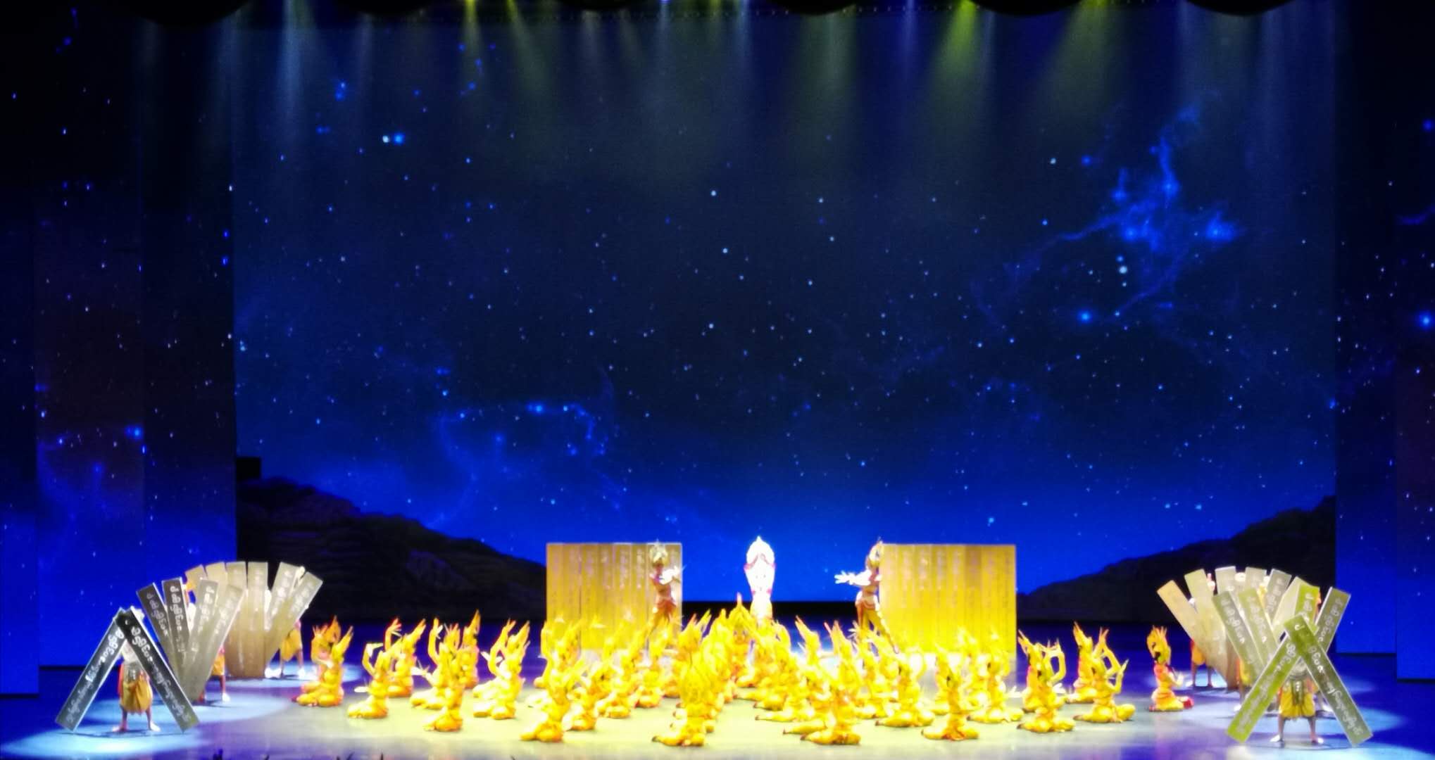 了解西双版纳的风俗和民族文化,西双版纳哈尼族特色民族文化