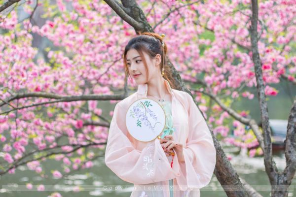 绍兴东湖最好的景点,最美西湖春色