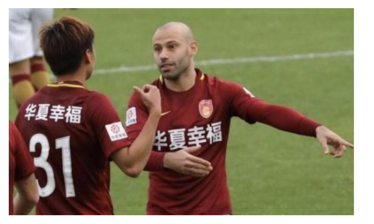 2年赚走3亿，马斯切拉诺年底离队，华夏为中超高薪做代言人