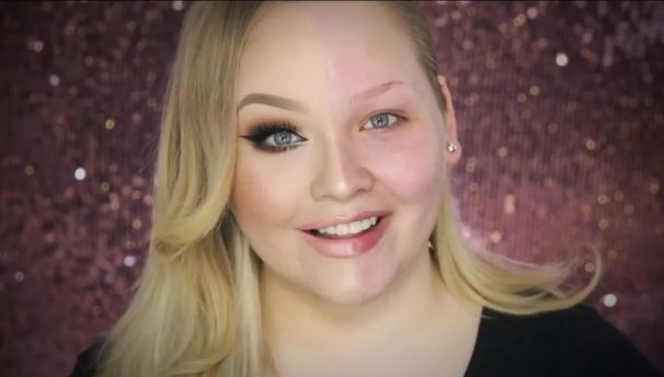 在飞机吃汉堡,在飞机上吃米其林大餐