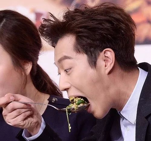 韩国人最爱的饭团,很大的饭团