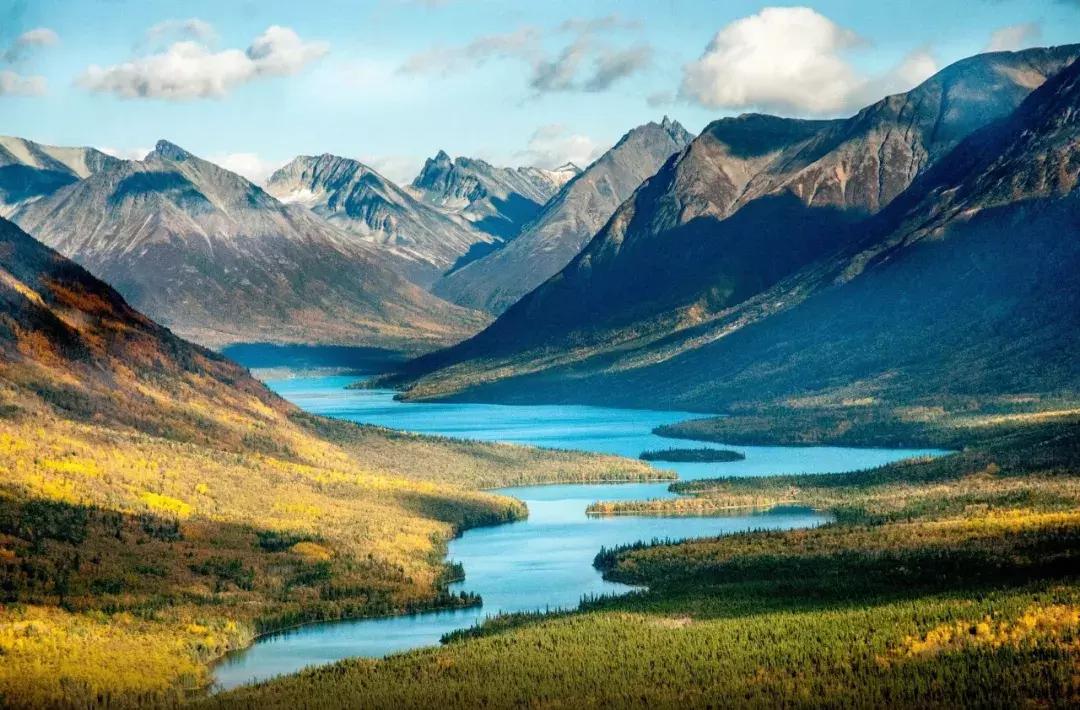 一万块钱到俄罗斯旅行能玩几天,一万元去美国能玩多久