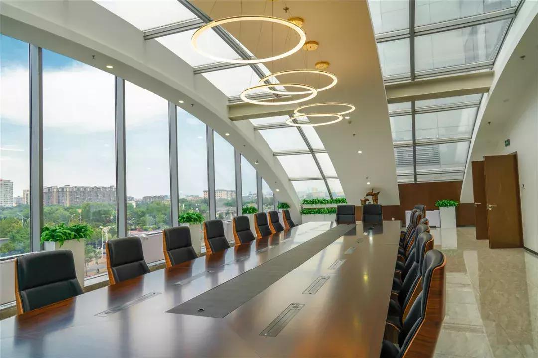 万通金融中心有什么,小商品批发市场数字化改造