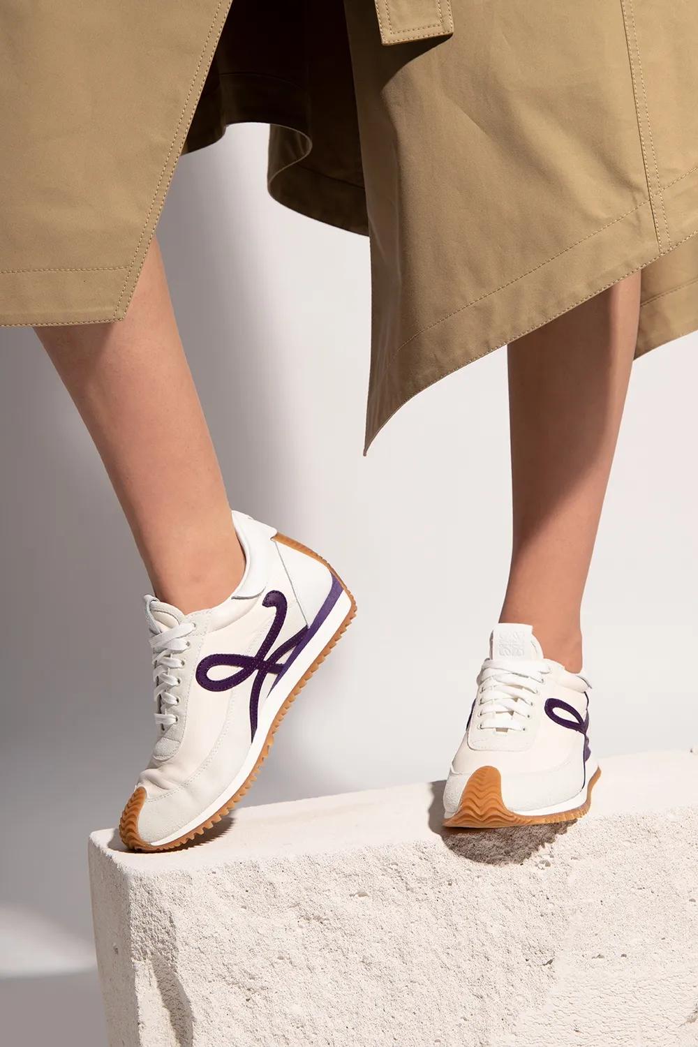 德训鞋奶油蓝白,白百何黑色德训鞋穿搭