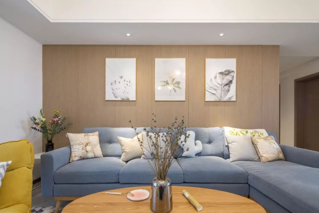 木饰面的背景墙温润的质感,木饰面做背景墙环保耐用吗