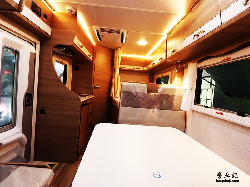 依维柯宝迪b型房车无中门版,依维柯宝迪c型房车