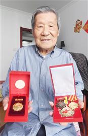 他是解放青岛的老英雄：本可以在后勤打算盘，他却坚持要上阵杀敌