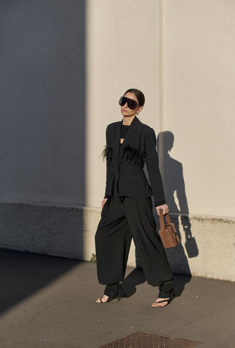 阔腿裤高跟鞋喇叭裤,阔腿裤穿高跟鞋好看吗