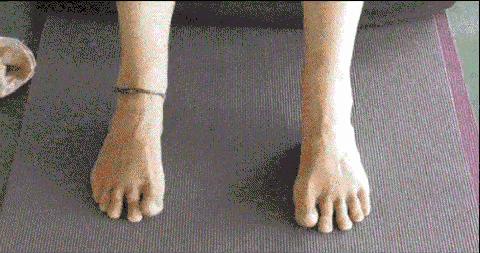 周冬雨减腿秘诀,周冬雨的腿怎么变直的方法