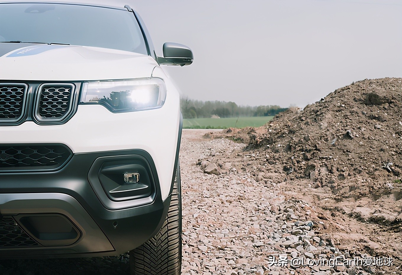 指南者trailhawk四驱,吉普指南者2014款越野测试