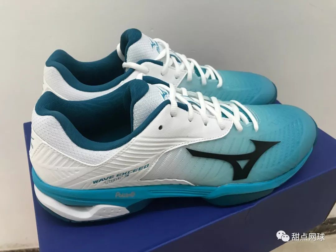 美津浓足球鞋wave系列评测,美津浓waveup足球鞋开箱测评