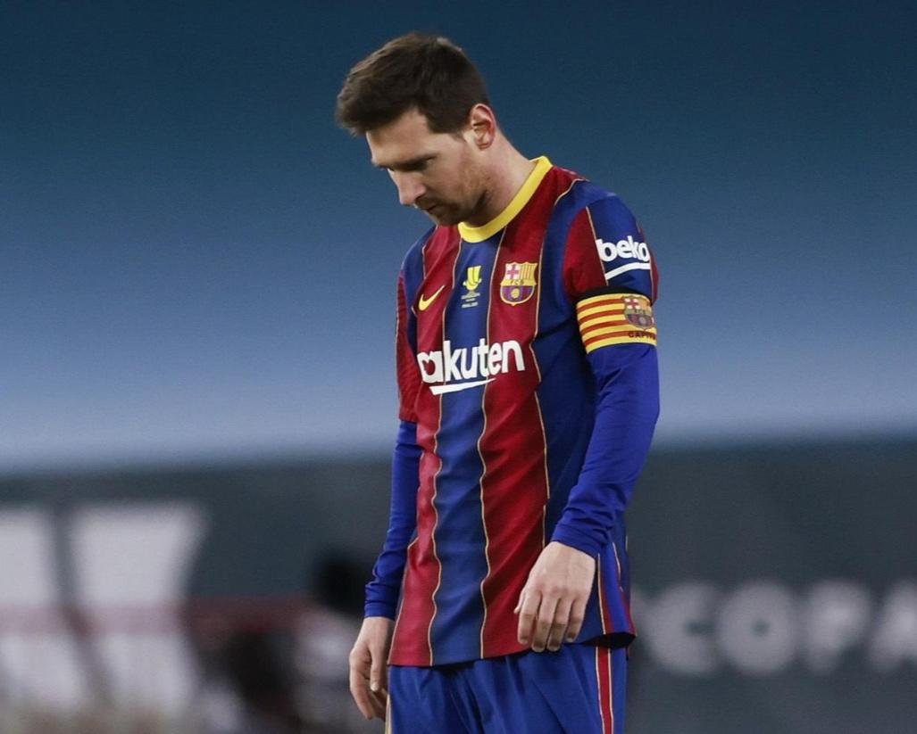 拜仁8-2狂虐巴萨梅西眼神,拜仁8-2狂虐巴萨库蒂尼奥赛后采访