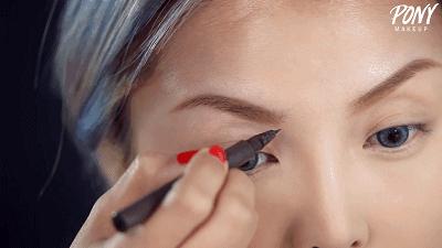 蒜头鼻怎么才能修成精致小翘鼻,如何让自己的蒜头鼻变成小巧鼻