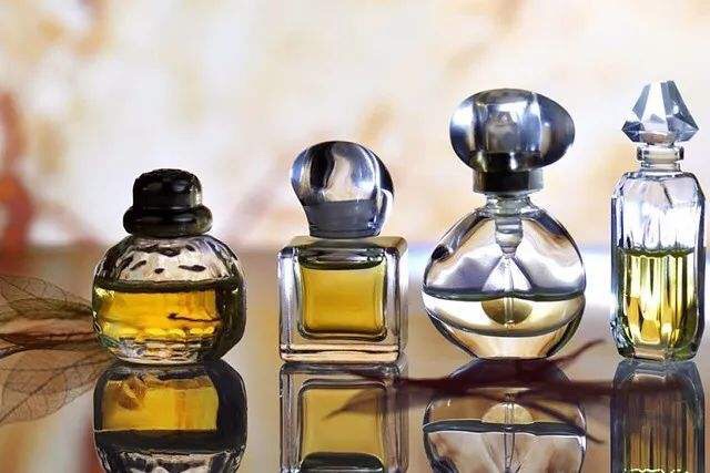 清新淡雅的香水调配,香水如何找到适合自己的香调