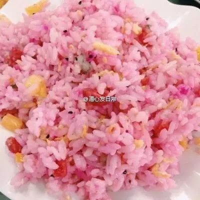 大学食堂最火烤鸭饭,天津学校烤鸭