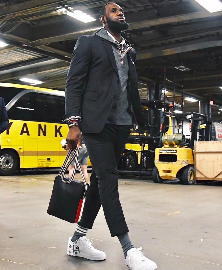 始于球技忠于人品库里,詹姆斯最极致的个人表现