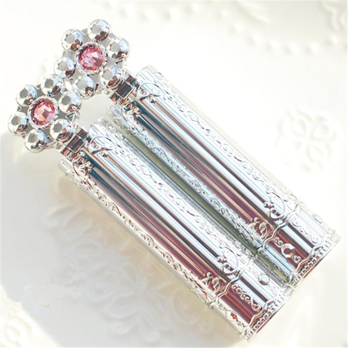 情人节礼物美出高级感,情人节要有一支玫瑰