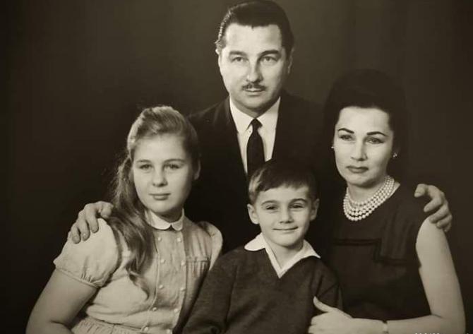 英国第一美女费雯丽,费雯丽英国女王