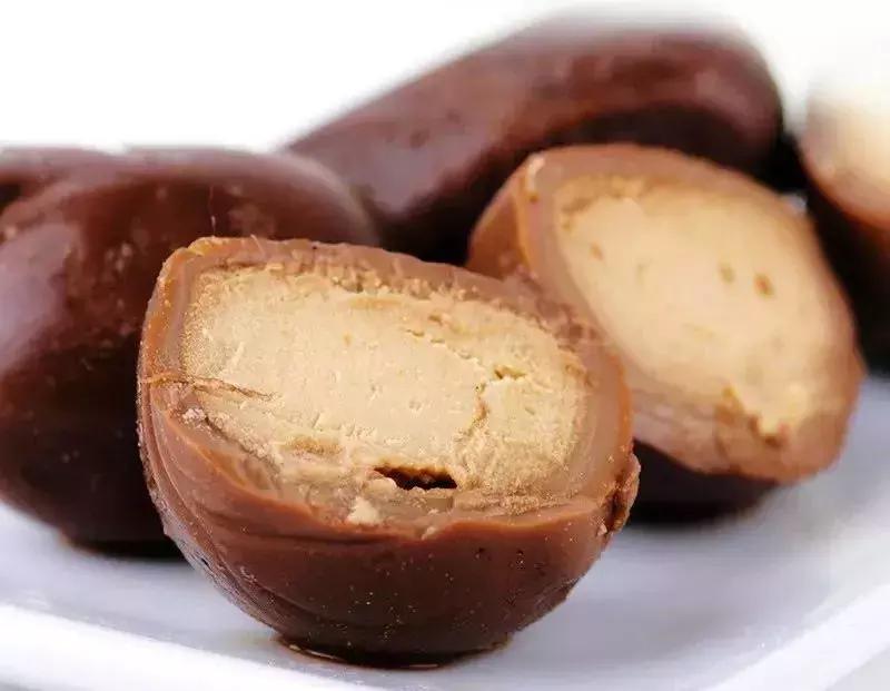 男子花18元买鸡蛋赔2万,男子花1700元买70万奶粉被判败诉