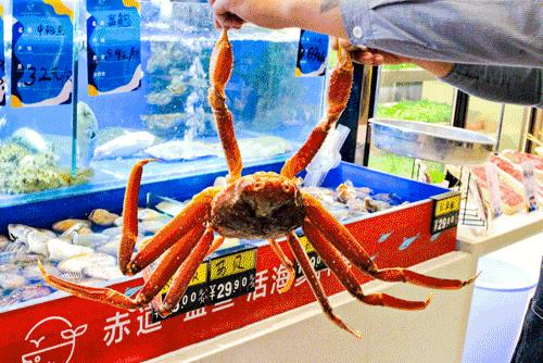 天津人借钱买奢侈品,天津人借钱吃海鲜是什么意思