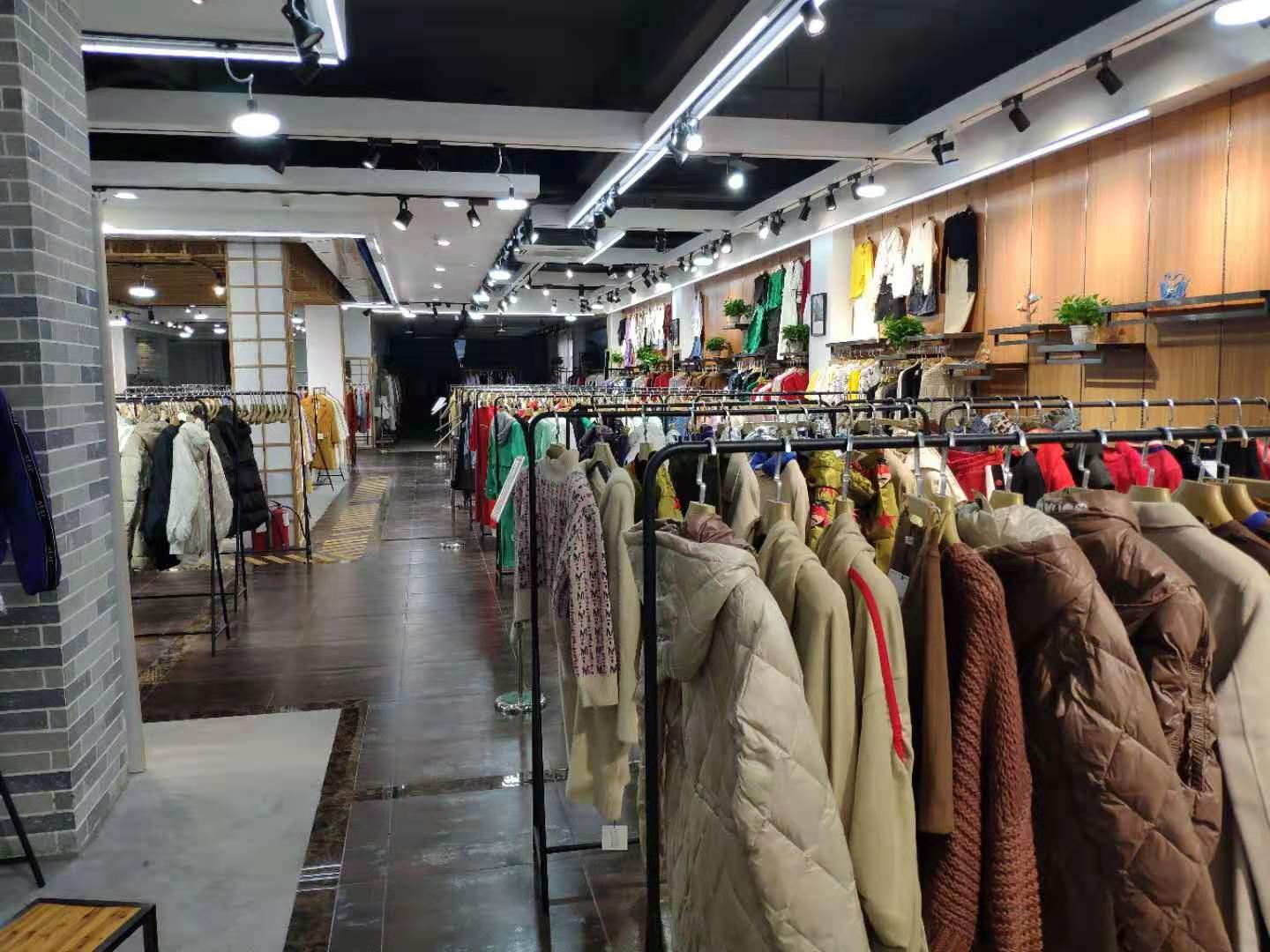 爆料：品牌折扣女装库存尾货才是整个服装行业利润的顶峰