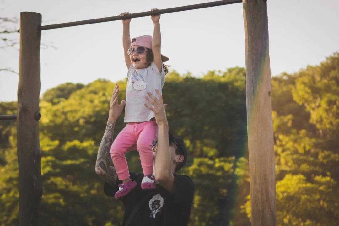 8岁胸部就开始发育，一查发现长不高了！元凶竟是天天用的…