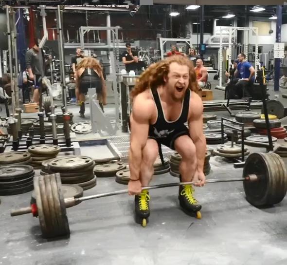 穿轮滑鞋怎么样练稳定性,快速穿轮滑鞋