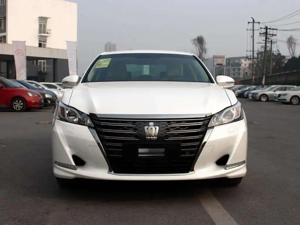 丰田皇冠为什么少见,皇冠陆放动力不足