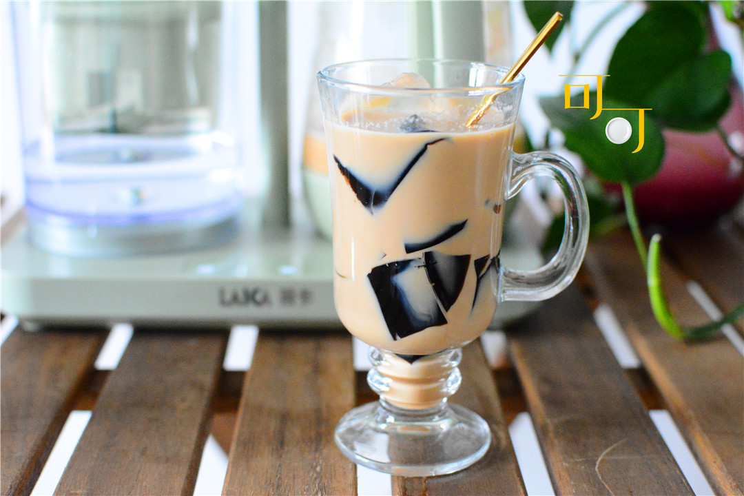 自制清凉一夏的奶茶便宜还好喝,用奶茶做一个完美的下午茶