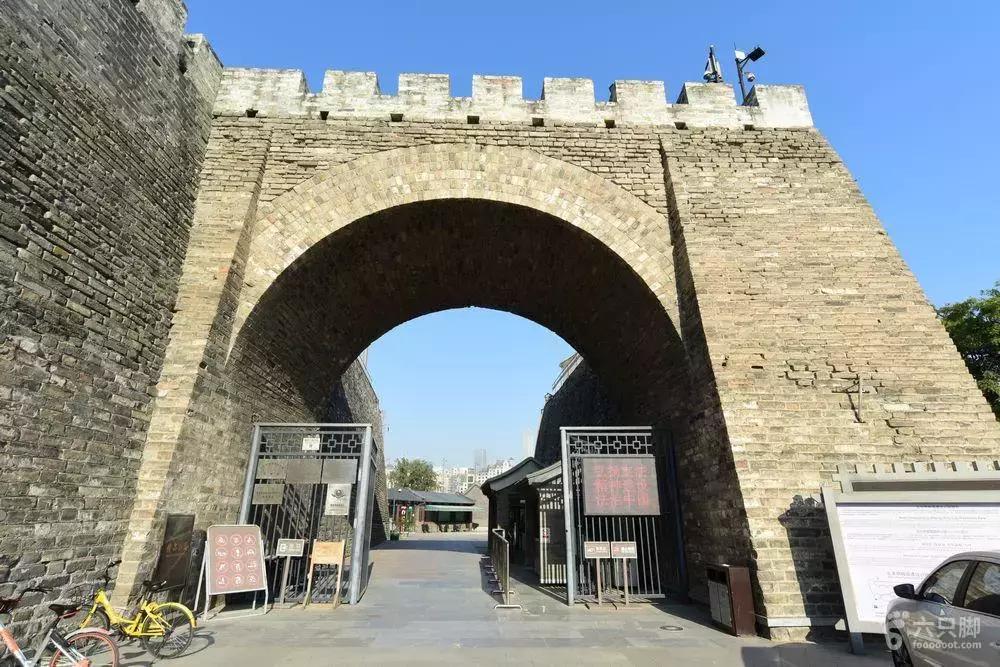 北京九门八点一口钟图片,北京九门八点一口钟