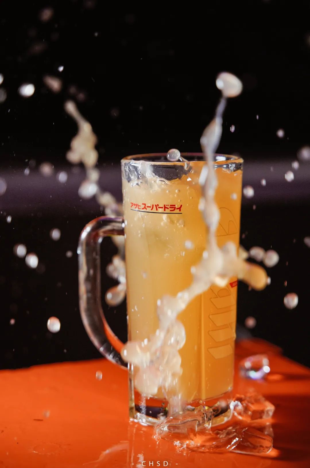 家楼下的「茶饮咖啡+精酿」，从清醒到微醺都给你安排上