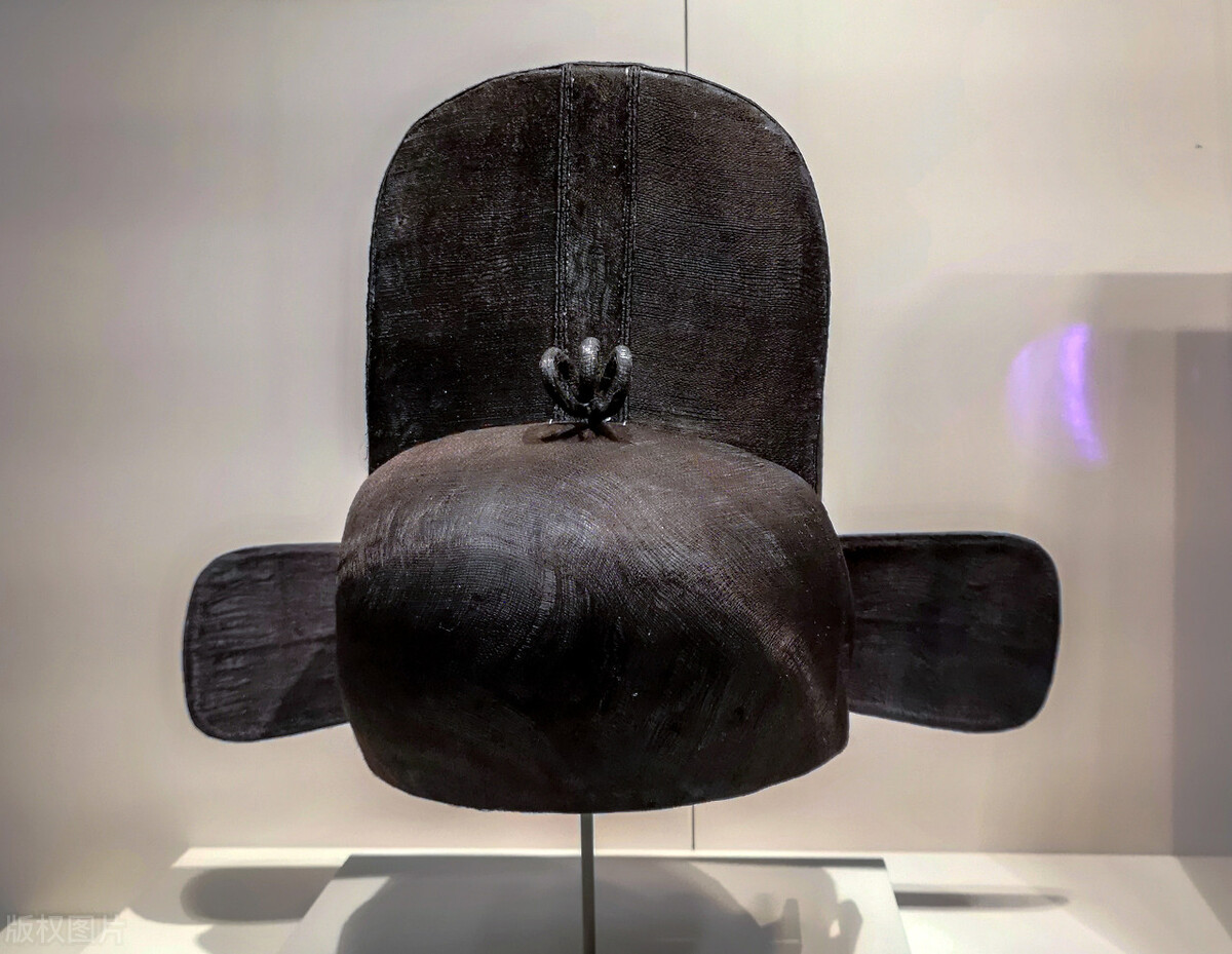 盘点中国和日本足球比赛解气瞬间,日本足球的进步让我们陷入深思